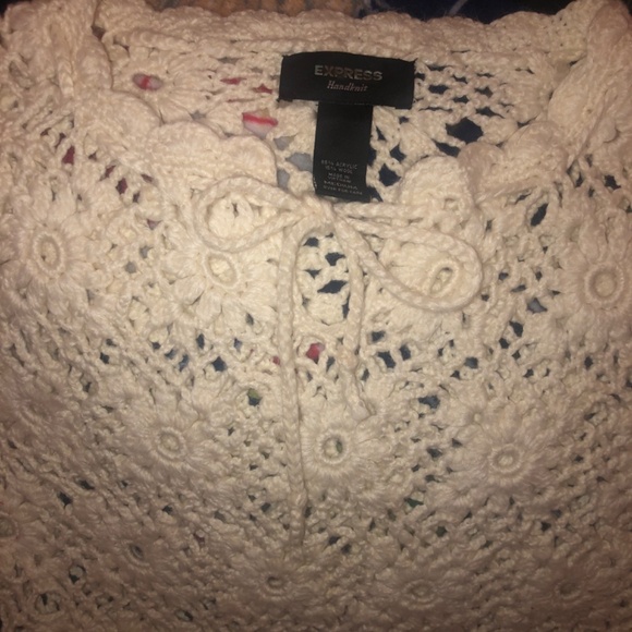 SALE Just in Like New Vintage Cream Express handknit crochet floral sweater - Picture 4 of 5